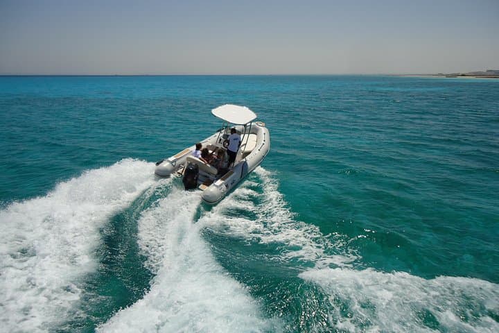 Private Speedboat Trip in Hurghada — Dolphins, Snorkeling & Island Stops photo 2