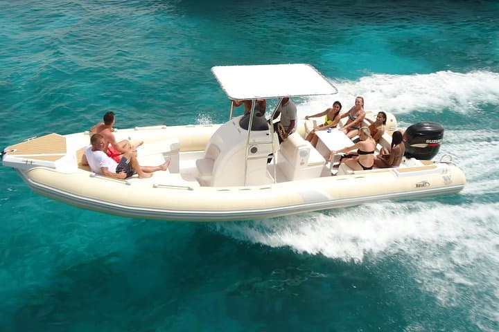 Hurghada Private Speedboat Tour: Dolphins, Snorkels & Red Sea Islands photo 4