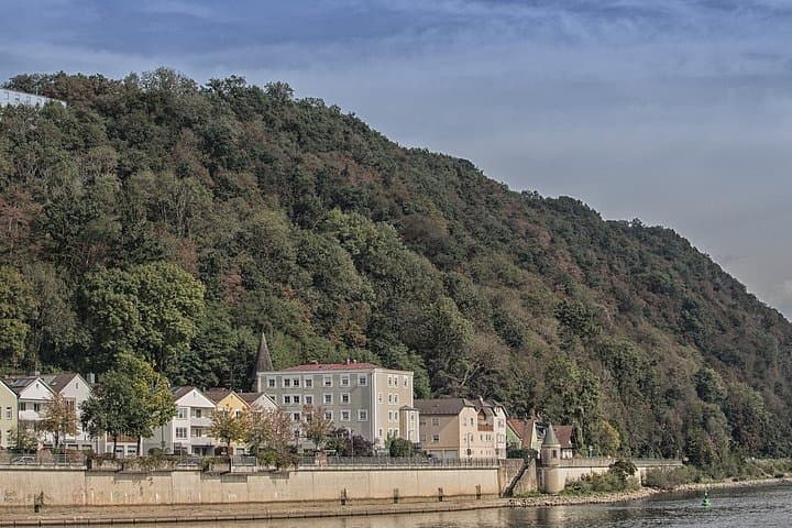 Passau Castle Tour: Veste Oberhaus, St. George’s Chapel & Linde Battery Viewpoint photo 2