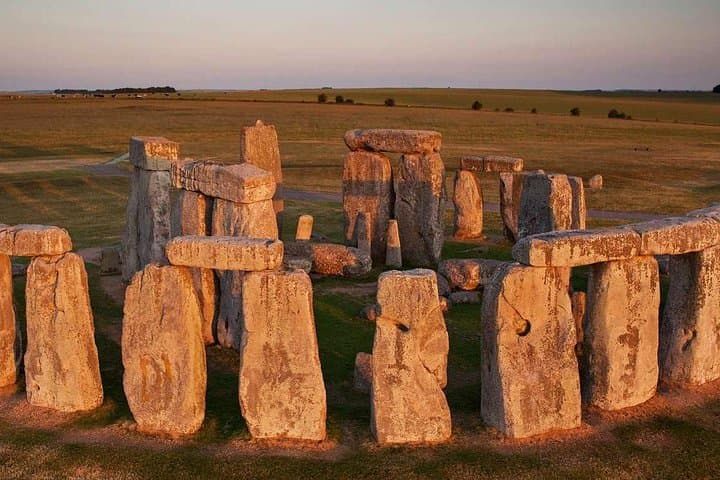 2-Day Jurassic Coast, Glastonbury & Stonehenge Tour from Bournemouth photo 2