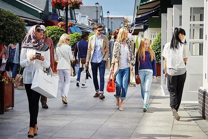 Bicester Village Day Trip from London: VIP Discount & Coach Transfer photo 6