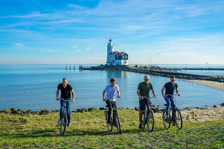 Volendam Bike Rental: Cycle Dutch Dikes, Villages & Lake Views photo 3