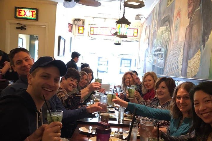 West Village Food Tour: Lunchtime Walk Through NYC's Culinary History photo 3