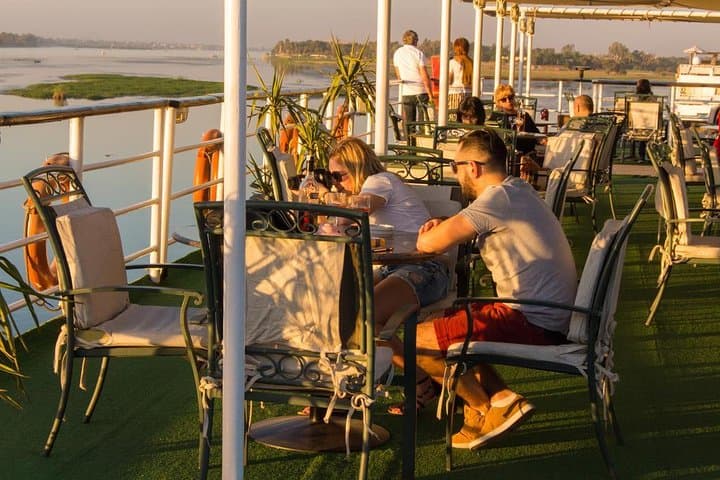 Nile Cruise Aswan to Luxor: 4-Day Clockwork of Temples, Abu Simbel & Sunrise Balloons photo 6