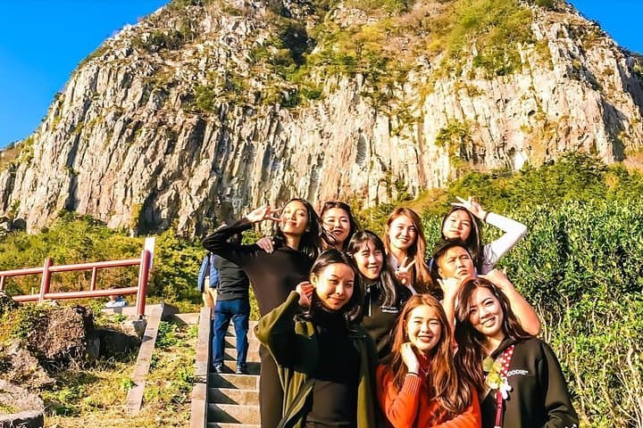 Jeju Private Half-Day Transport — Customize South & West Island Highlights
