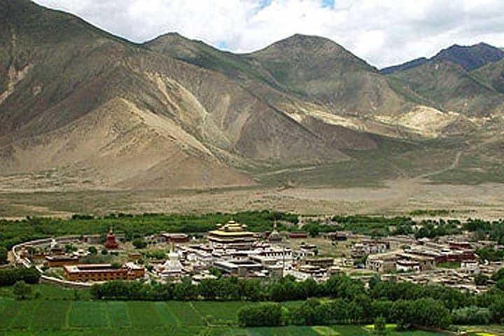 Lhasa and Samye Monastery 4-Night Cultural Discovery Tour photo 4