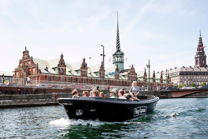 Captain's Favorite Canal Tour: Social Sailing Through Copenhagen Harbor