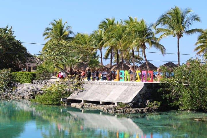 Snorkel Chankanaab Beach Park: Cozumel Day Pass with Guided Snorkeling photo 5