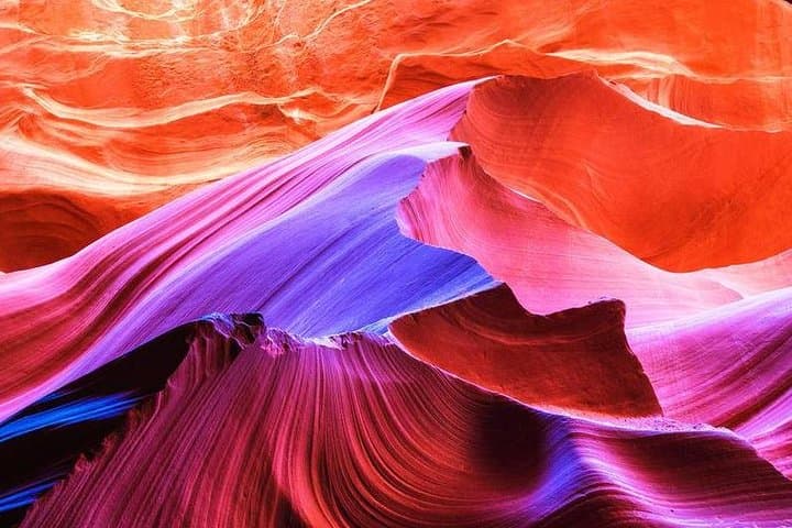Prime Time Antelope Canyon & Horseshoe Bend Day Tour from Las Vegas photo 4