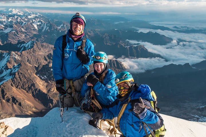 Summit Huayna Potosí in 3 Days: Guided Mountaineering from La Paz photo 4