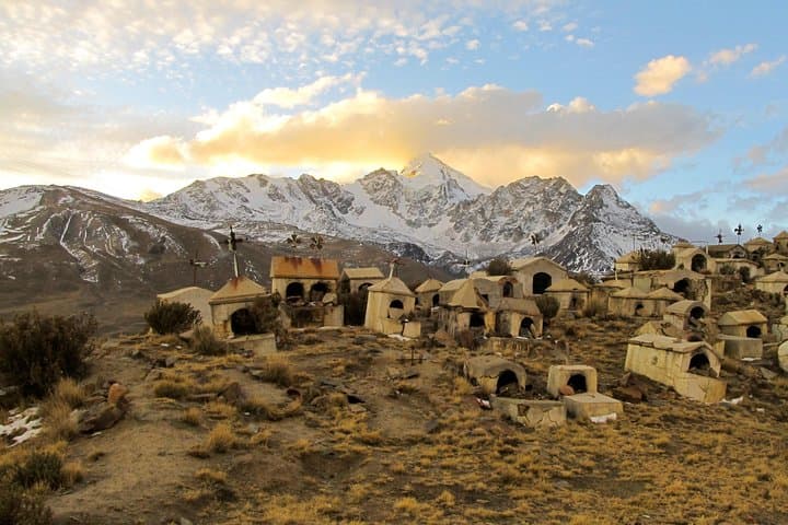 Summit Huayna Potosí in 3 Days: Guided Mountaineering from La Paz photo 5
