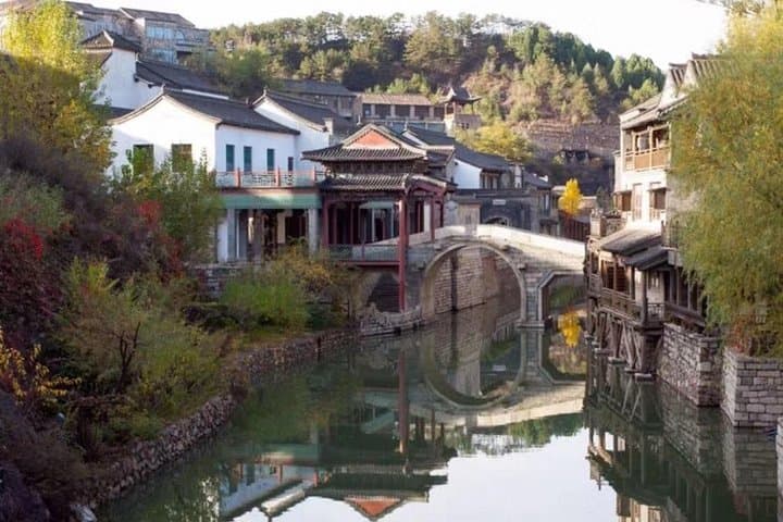 Night Tour to Gubei Water Town & Simatai Great Wall from Beijing photo 5