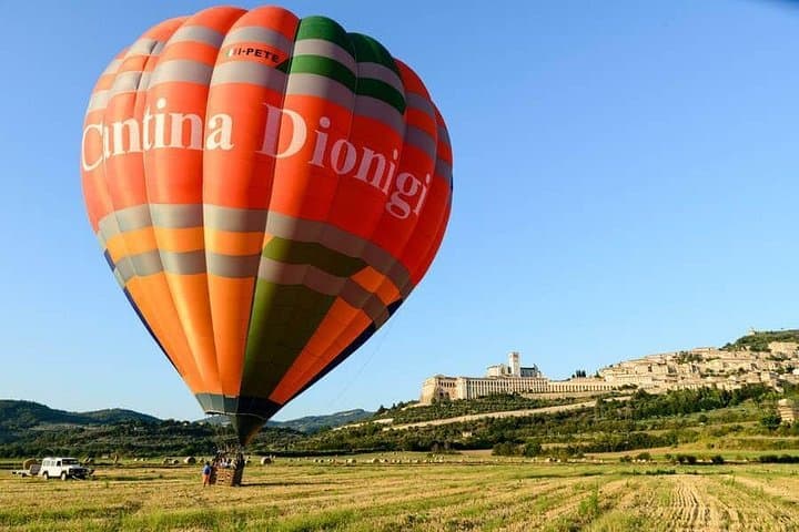 Sunrise Balloon Flights Over Assisi — Hot Air Rides Above Umbria's Vineyards photo 4