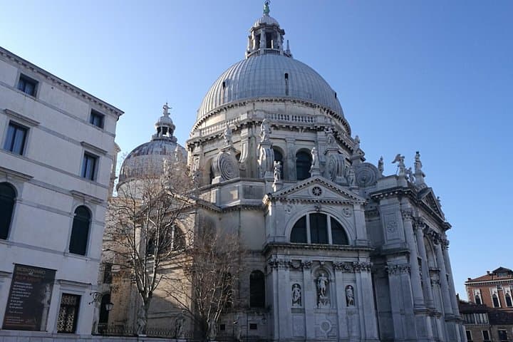Venice Treasure Hunt — Accademia & Dorsoduro Family Adventure photo 2