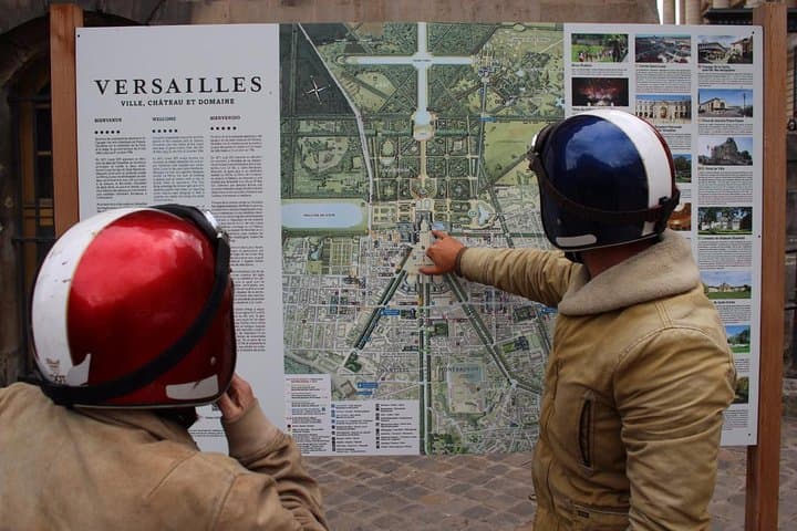 Vintage Sidecar Through Paris & Versailles: Exclusive Full-Day Ride photo 4