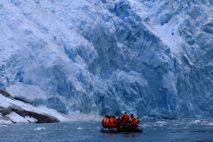 Glacial Cruise Ushuaia to Punta Arenas — Stella Australis Patagonia Expedition photo 2
