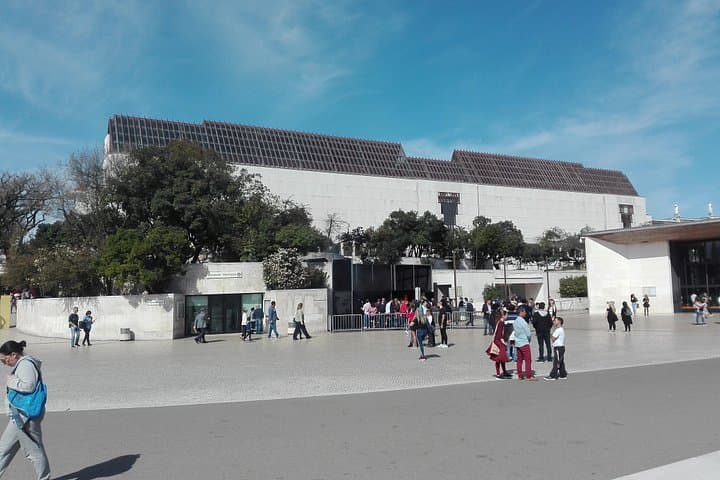 Half-Day Pilgrimage to Fátima Sanctuary and Pastorinhos Village from Coimbra photo 4
