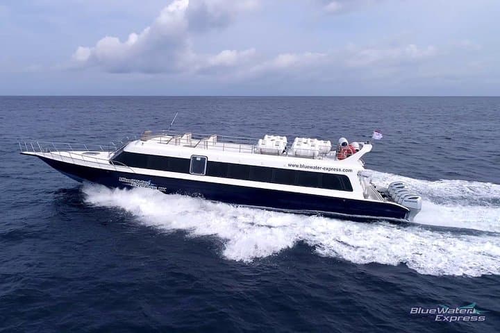 Blue Water Express Fast Boat Transfer: Serangan/Padang Bai to Lombok & Gili Islands photo 3