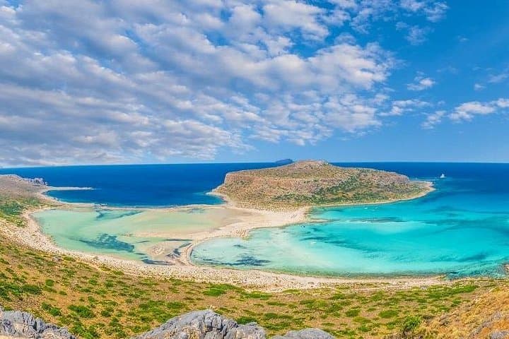 Gramvousa and Balos Day Cruise from Chania — Venetian Castle & Turquoise Lagoon photo 2