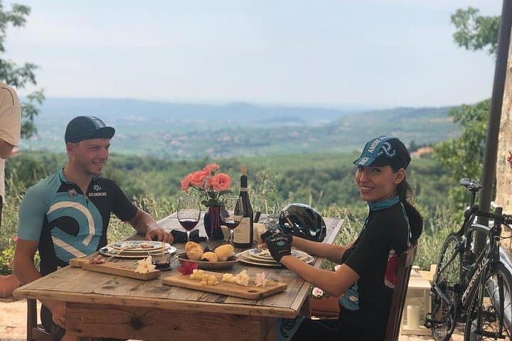 E-bike Valpolicella Vineyards: Ride with the Winemaker and Amarone Tasting photo 1