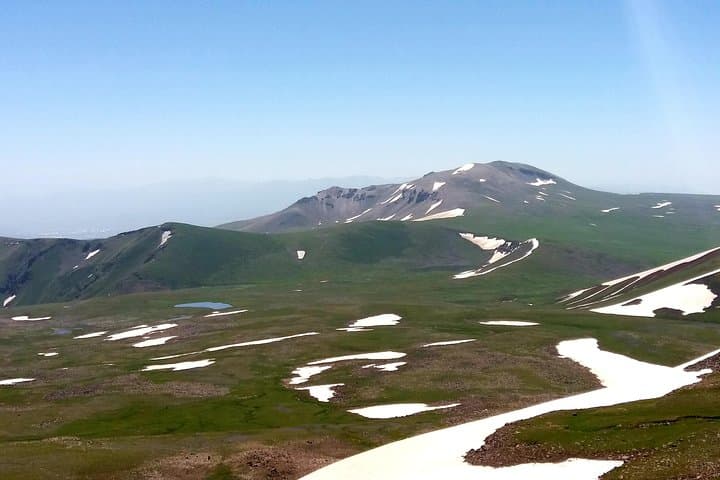 Jeeping and Summit Trek: Azhdahak Mountain Day Tour from Yerevan photo 5