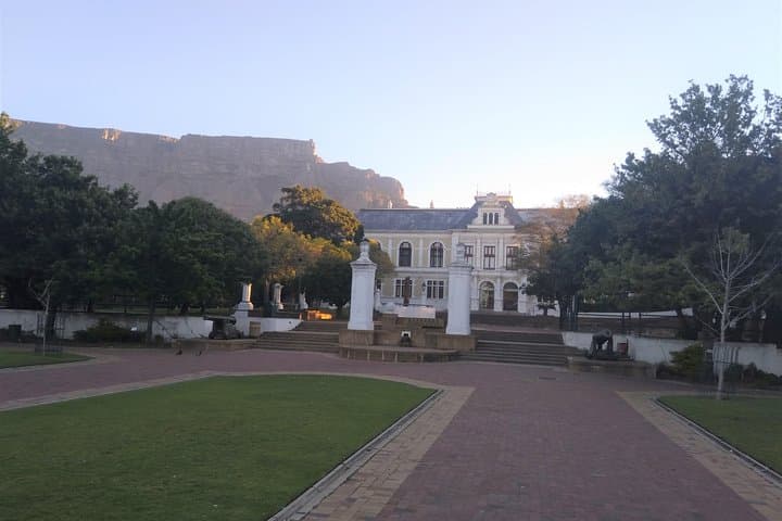 Cape Town City Tour: Table Mountain, Bo-Kaap & V&A Waterfront in 4 Hours photo 6