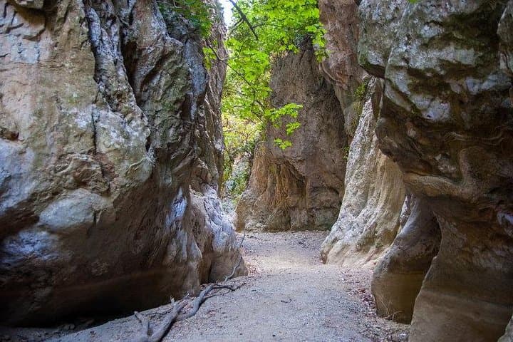 Samaria Gorge: Long Way from Rethymno — 16km Hike through Crete’s White Mountains photo 3