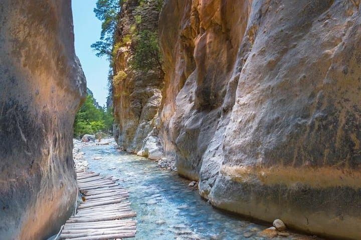 Samaria Gorge: Long Way from Rethymno — 16km Hike through Crete’s White Mountains