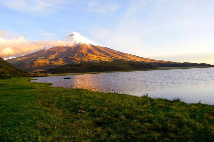 Two-Day Cotopaxi & Quilotoa: High-Altitude Trek from Quito photo 5