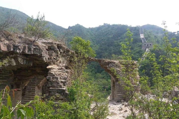 Jiankou to Mutianyu: Private Full-Day Great Wall Hike with Transfer from Beijing photo 1