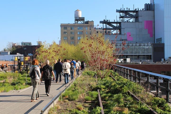 Chelsea Architecture and Art Walking Tour with Award-Winning NYC Guide photo 2
