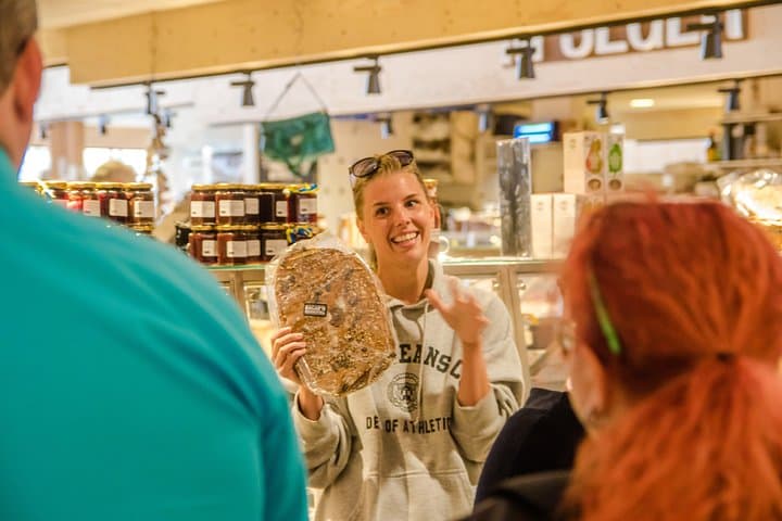 Stockholm Food Tour: 4-Hour Walking Tasting Guide