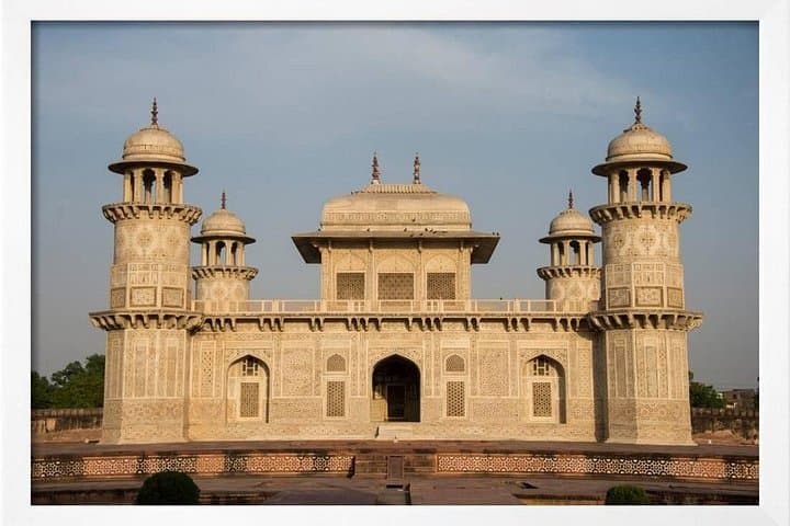 5-Day Golden Triangle Tour: Delhi, Agra & Jaipur with Skip-the-Line Taj Mahal Access photo 4