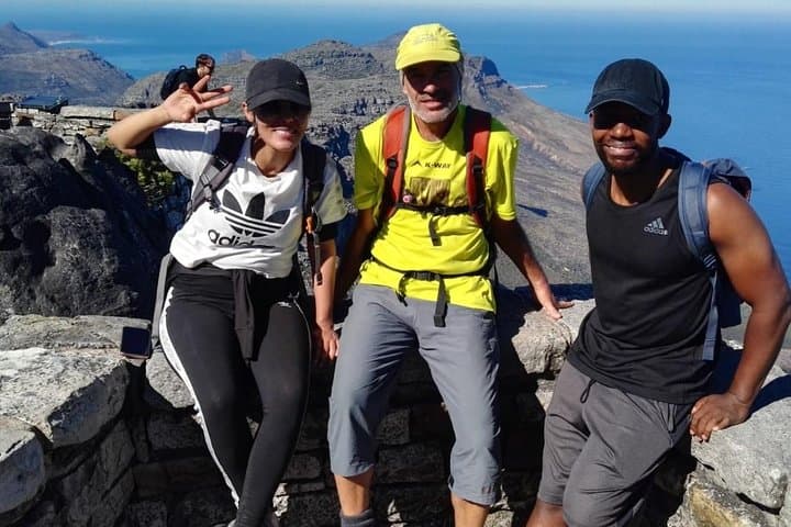 India Venster Sunset Hike on Table Mountain — Cape Town Ridge Walk at Golden Hour