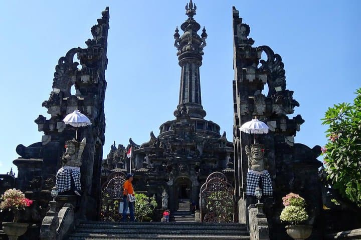 Half-Day Denpasar Cultural & Market Tour — Bajra Sandi to Seminyak photo 2
