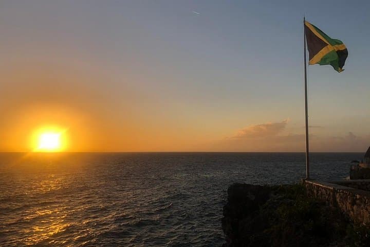 Experience Negril: Cliff Diving at Rick's Cafe and Beyond photo 4
