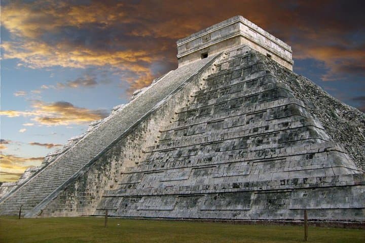 Day Trip to Chichén Itzá, Cenote Saamal & Valladolid from Tulum