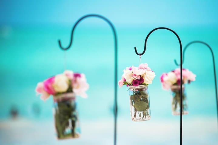 Aloha Beach Wedding in Waikiki: Intimate Ceremony and Photo Session photo 5