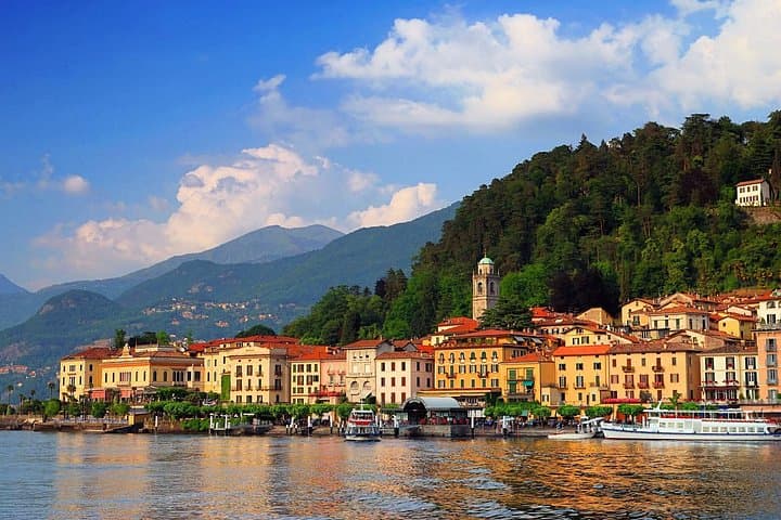 Grandeur of Como: Villa Olmo Gardens & Brunate Funicular Half-Day Tour photo 3