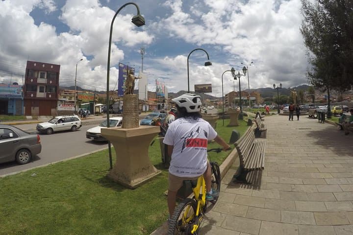 Cusco by Bike: Local Markets, Colonial Sights & Inca Streets