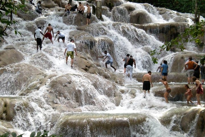 Blue Hole, Secret Falls & Dunn's River Falls Combo — Runaway Bay Day Adventure photo 4