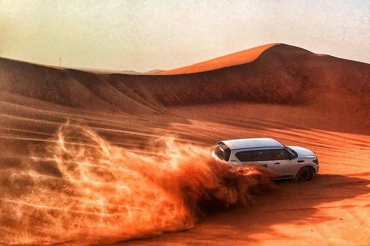 Dubai Desert Safari: 4x4 Dune Bashing, Camel Ride & BBQ Camp Experience