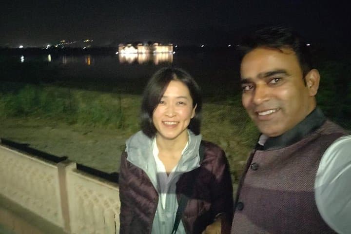 Jaipur Night Tour: Private Open-Jeep Sunset Views, Dinner & Drinks photo 2