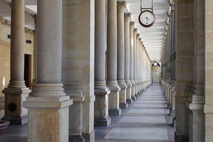 Private Karlovy Vary Day Trip from Prague with Moser Glassworks & Spa Colonnades photo 4