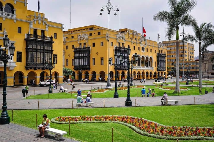 Lima Full-Day Small-Group City Tour: Pachacamac, Barranco & Magic Water Circuit photo 4