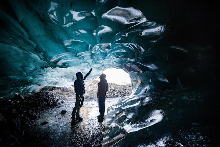 Inside Vatnajökull: Skaftafell Blue Ice Cave & Glacier Hike photo 6