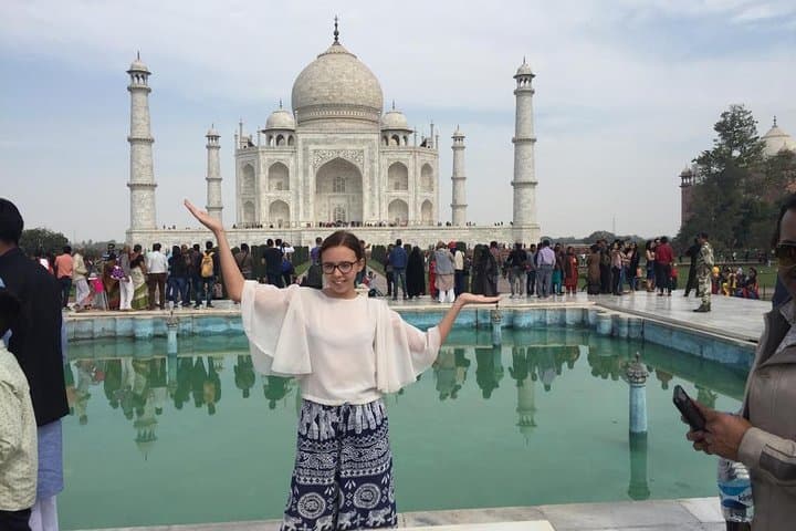 Gatimaan Express Day Trip to the Taj Mahal & Agra Fort from Delhi photo 4