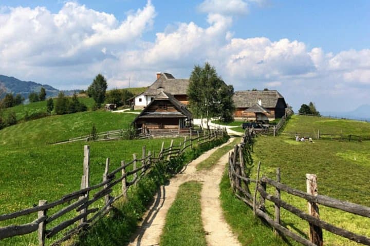 Piatra Craiului eBike Tour from Brasov: Ride Mountain Villages & Virgin Forests photo 2