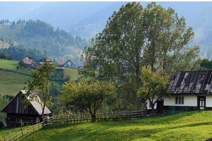 Piatra Craiului eBike Tour from Brasov: Ride Mountain Villages & Virgin Forests photo 4