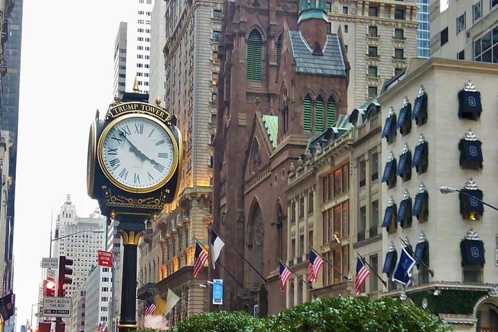 New York City Night Walking Tour — Brooklyn Bridge, DUMBO & Manhattan Highlights photo 2